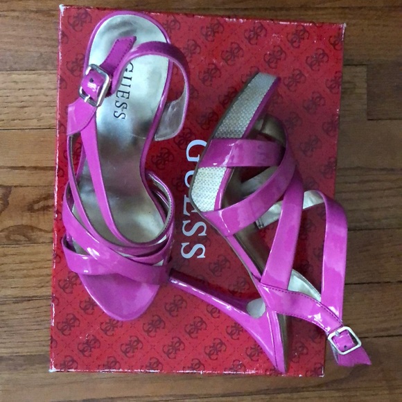 Pink Guess heels - Picture 2 of 2